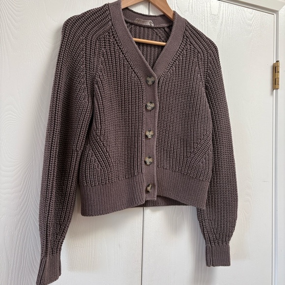 Everlane Cotton Cardigan - Picture 7 of 11